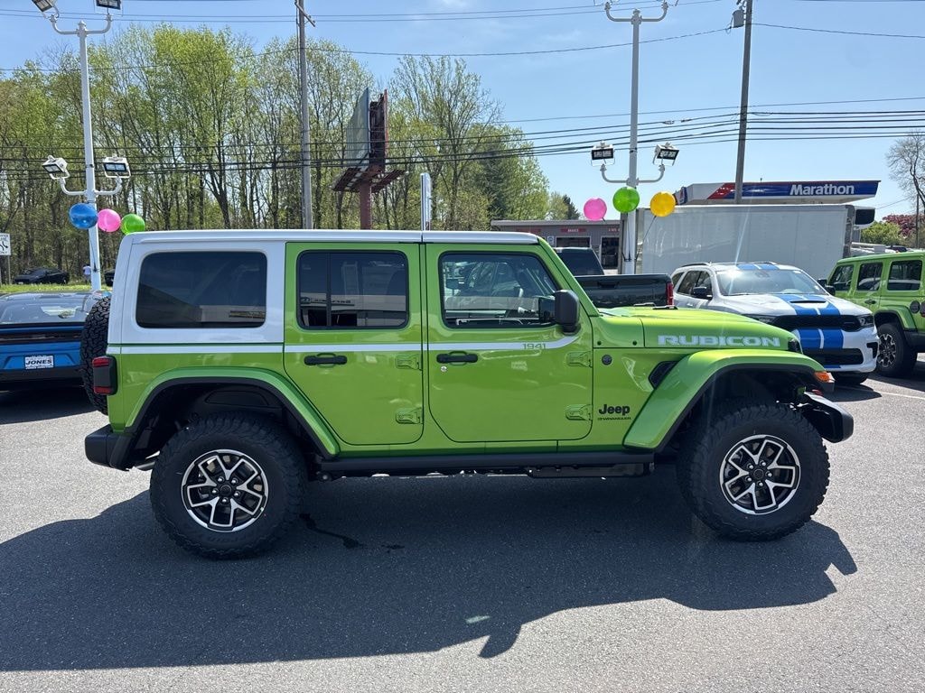New 2026 Jeep Wrangler 4-DOOR RUBICON Sport Utility