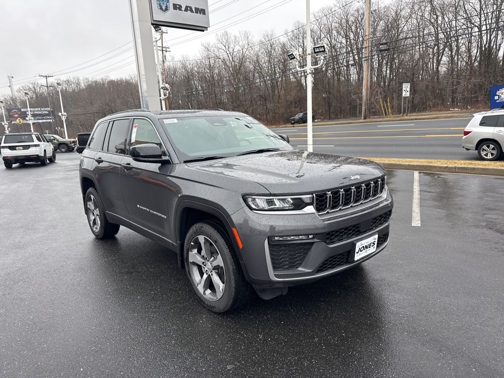 New 2026 Jeep Grand Cherokee LIMITED 4X4 Sport Utility