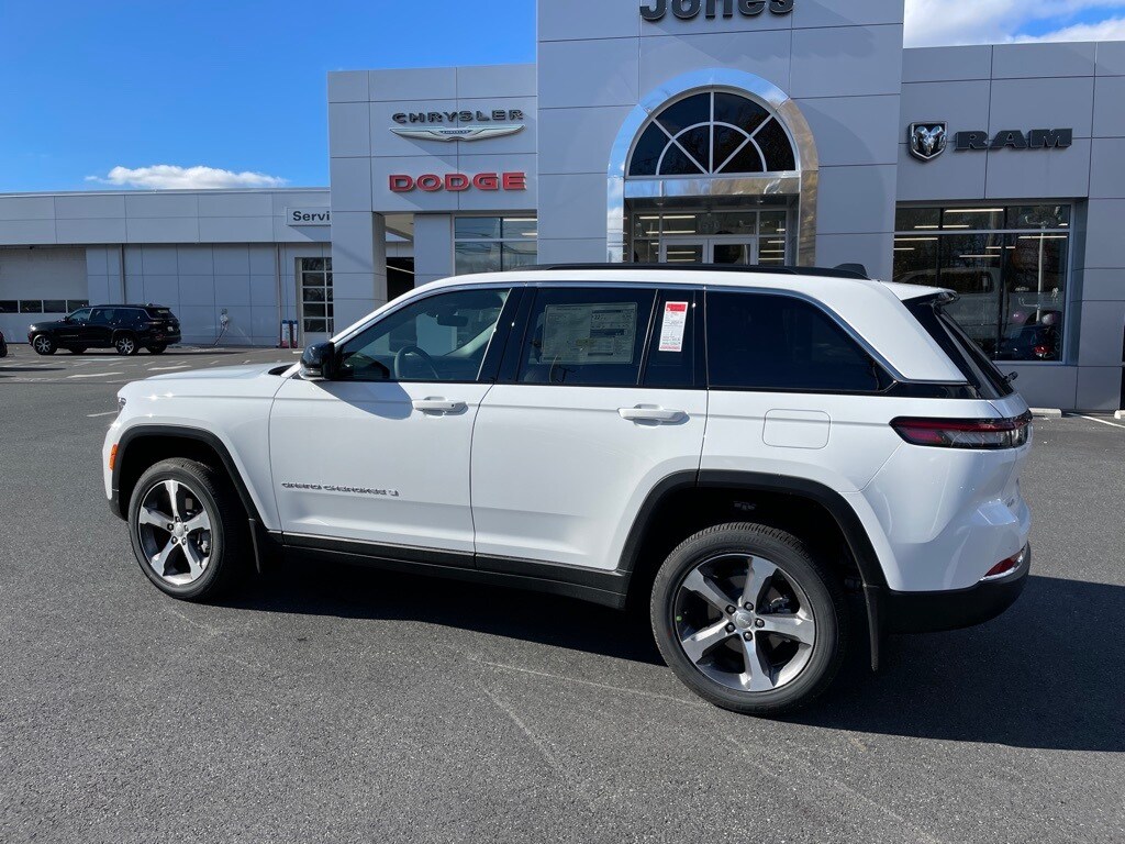 New 2025 Jeep Grand Cherokee LIMITED 4X4 Sport Utility