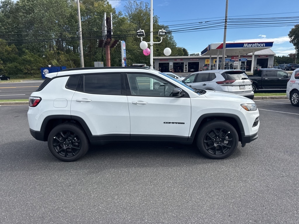 New 2026 Jeep Compass LATITUDE ALTITUDE 4X4 Sport Utility