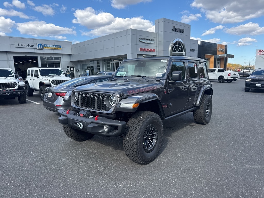 New 2026 Jeep Wrangler 4-DOOR RUBICON X Sport Utility