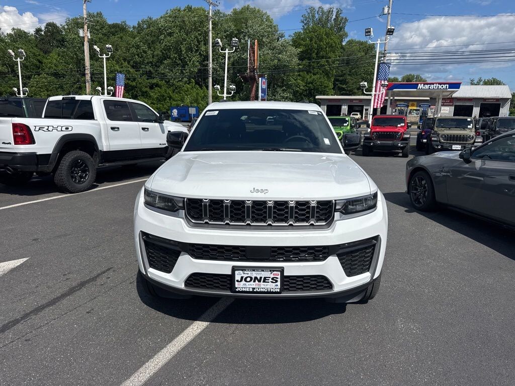 New 2026 Jeep Grand Cherokee L LIMITED 4X4 Sport Utility