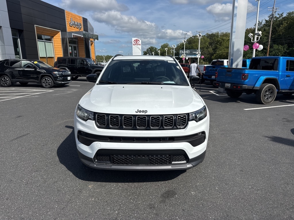 New 2026 Jeep Compass LATITUDE ALTITUDE 4X4 Sport Utility