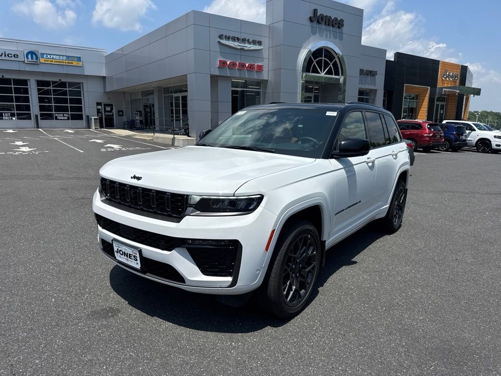 New 2026 Jeep Grand Cherokee SUMMIT 4X4 Sport Utility