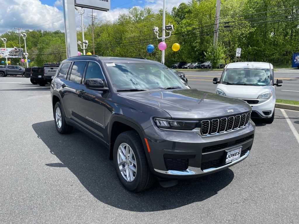 New 2026 Jeep Grand Cherokee L LAREDO X 4X4 Sport Utility