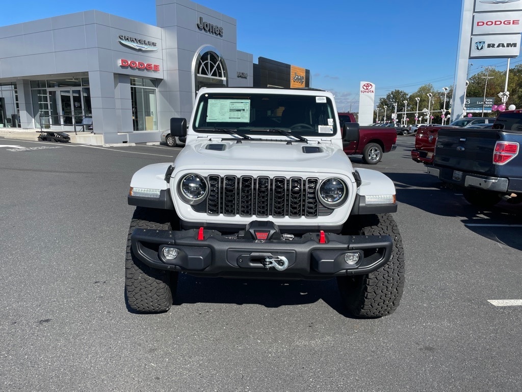 New 2026 Jeep Wrangler 4-DOOR RUBICON X Sport Utility