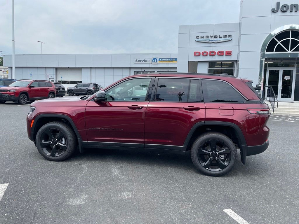 New 2026 Jeep Grand Cherokee LIMITED 4X4 Sport Utility
