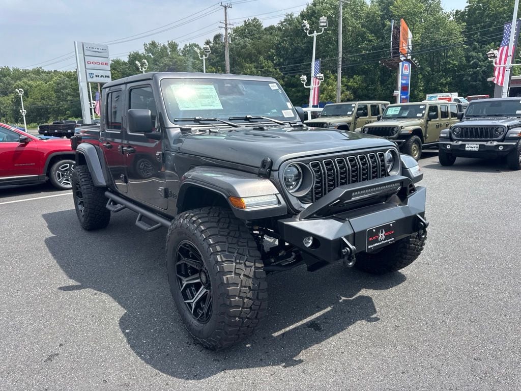 New 2026 Jeep Gladiator SPORT S 4X4 Pickup