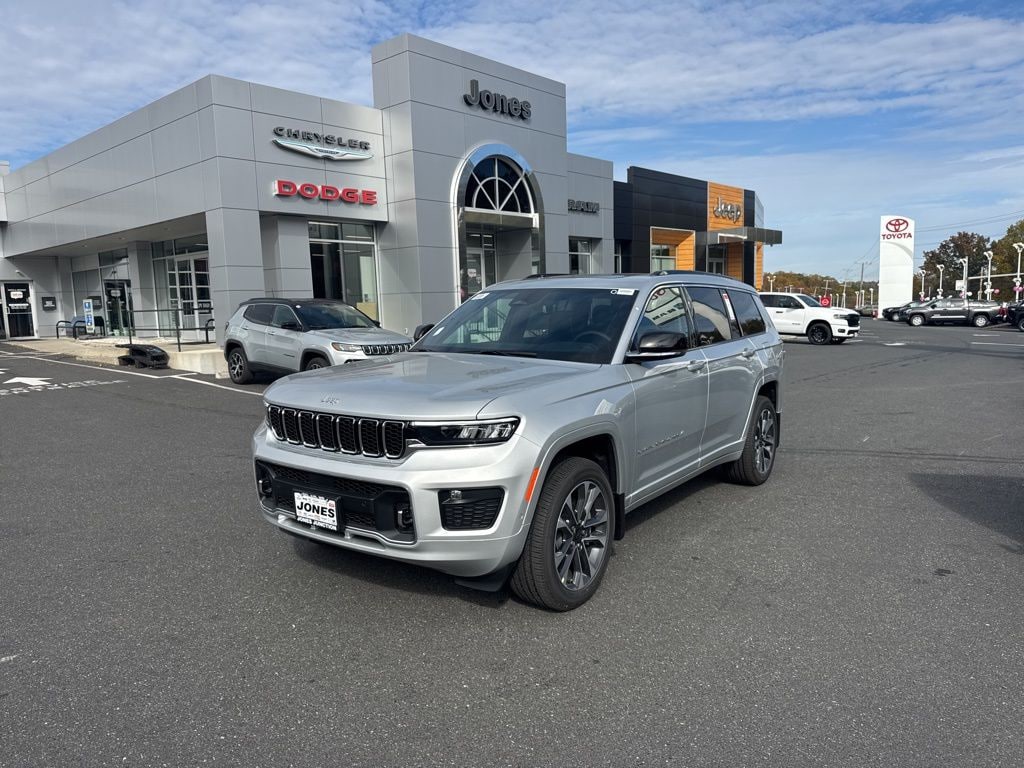 New 2025 Jeep Grand Cherokee L OVERLAND 4X4 Sport Utility