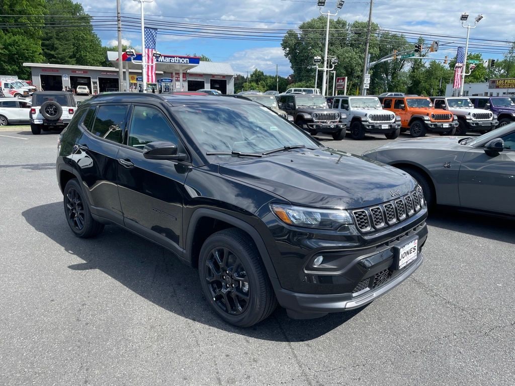 New 2026 Jeep Compass LATITUDE ALTITUDE 4X4 Sport Utility
