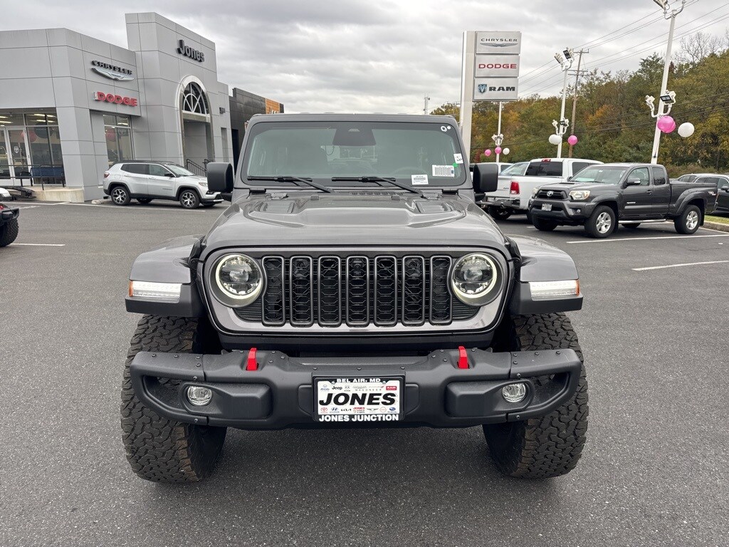 New 2026 Jeep Wrangler 4-DOOR RUBICON X Sport Utility