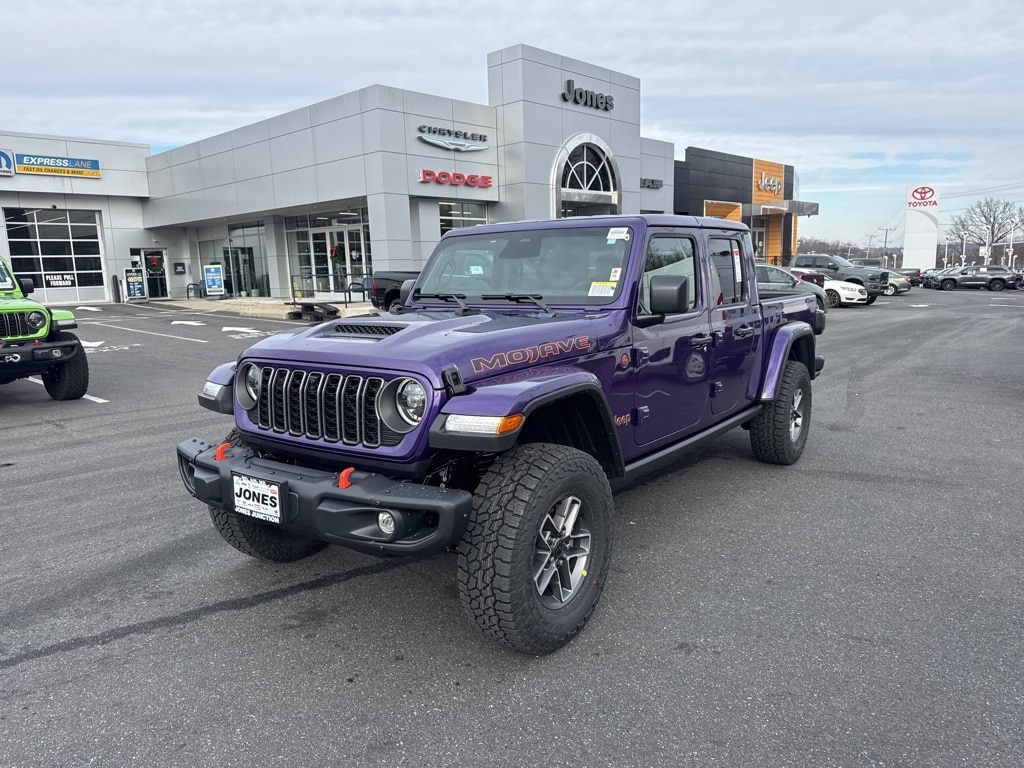 2026 Jeep Gladiator Mojave X's photo