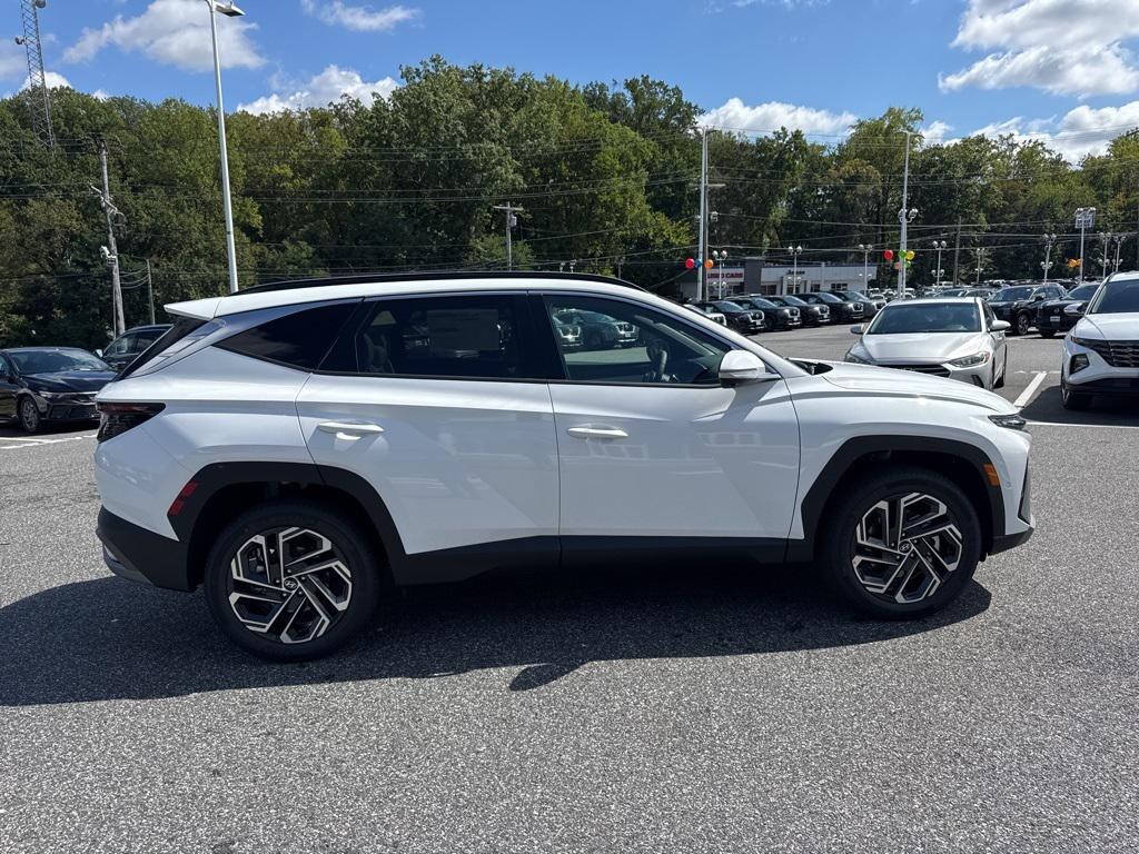 New 2026 Hyundai Tucson Limited AWD SUV
