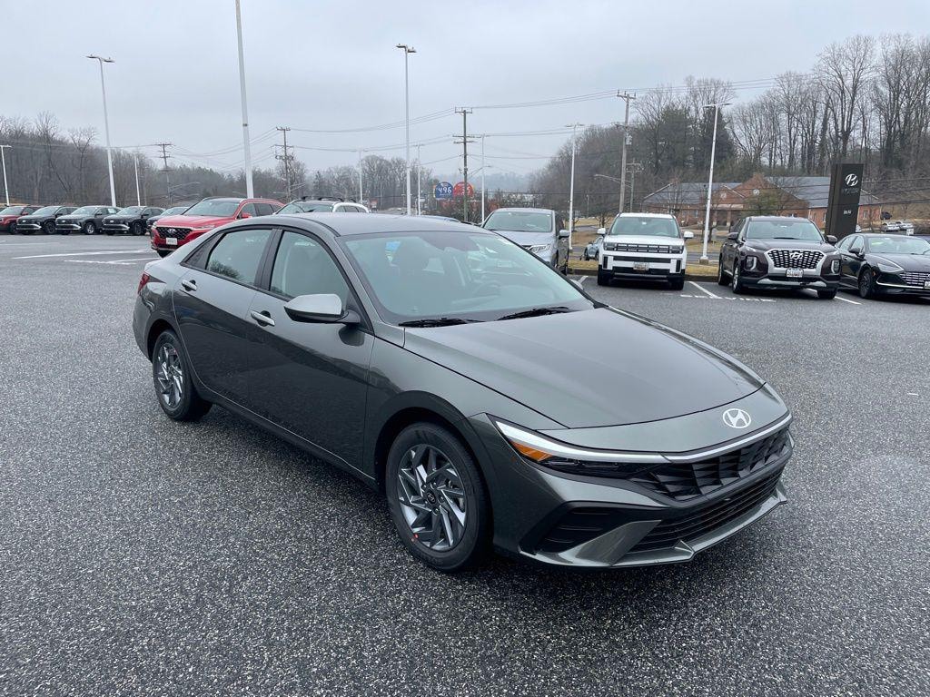 New 2026 Hyundai Elantra Hybrid Blue Sedan