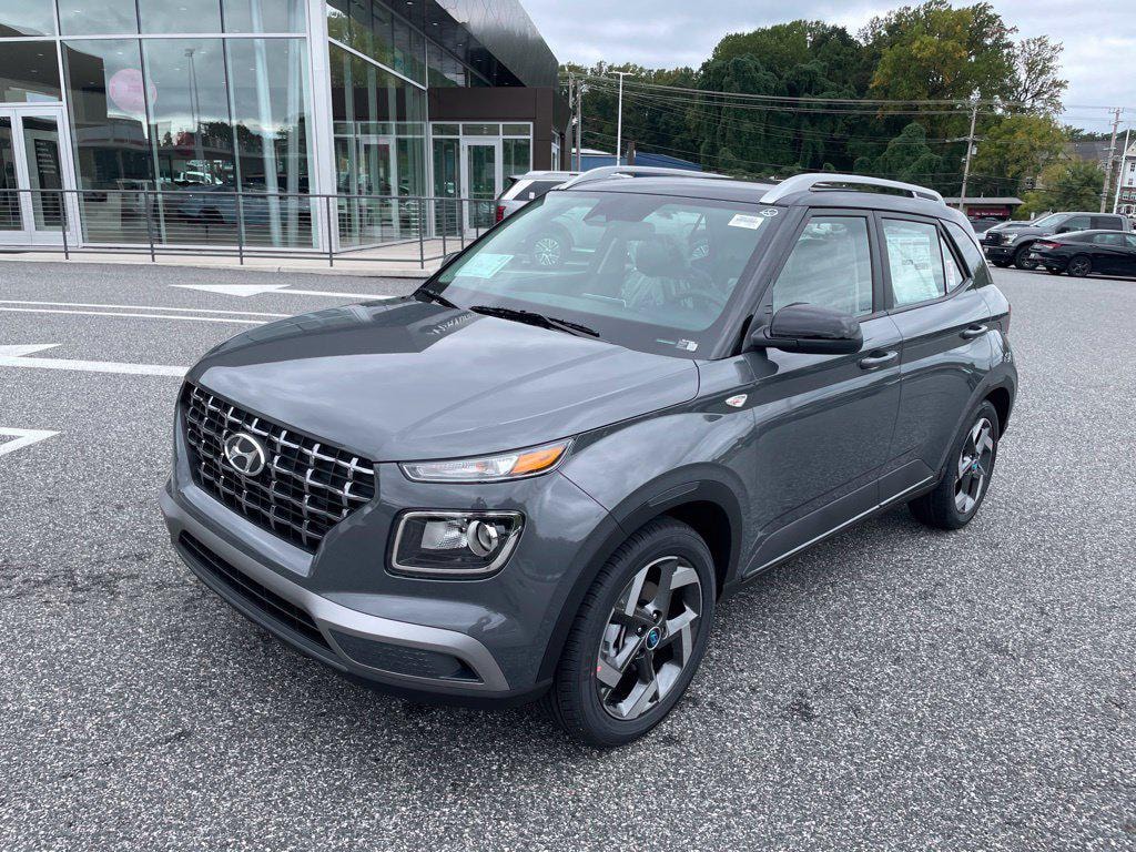 New 2026 Hyundai Venue SEL w/Two-Tone Roof SUV