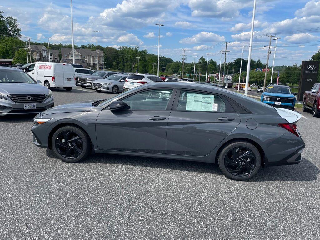 New 2026 Hyundai Elantra SEL Sport Sedan