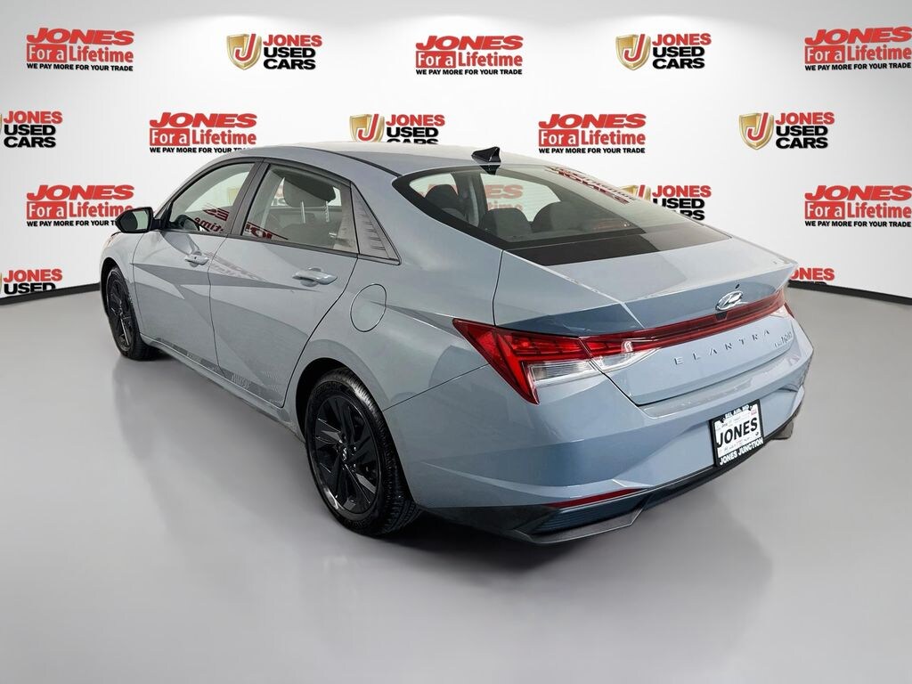 Certified 2022 Hyundai Elantra Hybrid Blue Sedan