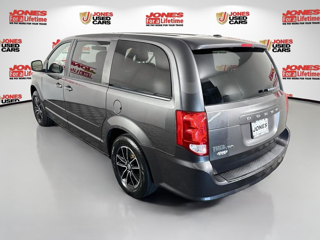 Used 2015 Dodge Grand Caravan SE with VIN 2C4RDGBG5FR593593 for sale in Fallston, MD