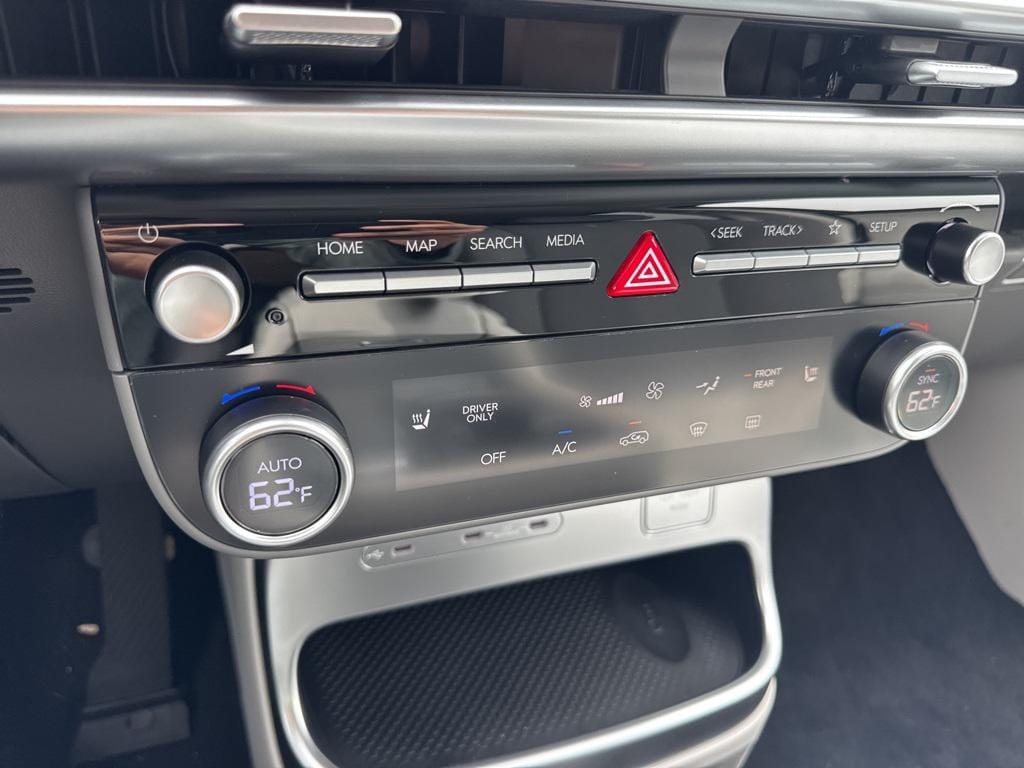 2026 Hyundai IONIQ 9 SE - Photo 15