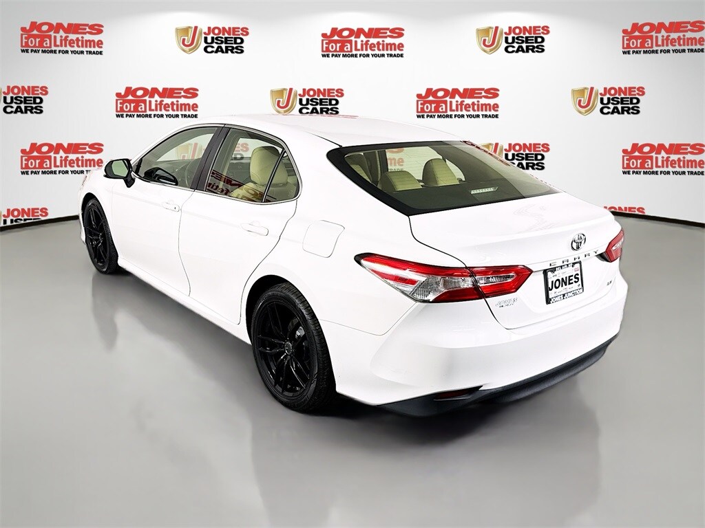 Used 2018 Toyota Camry LE Sedan