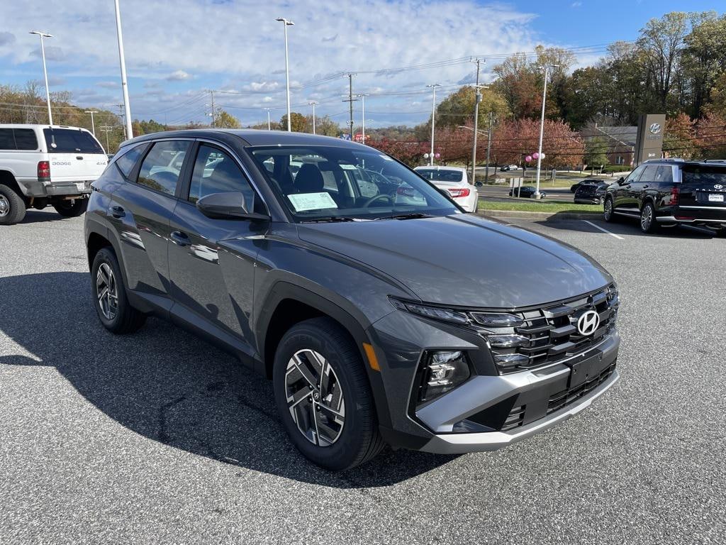 New 2026 Hyundai Tucson Hybrid Blue SUV