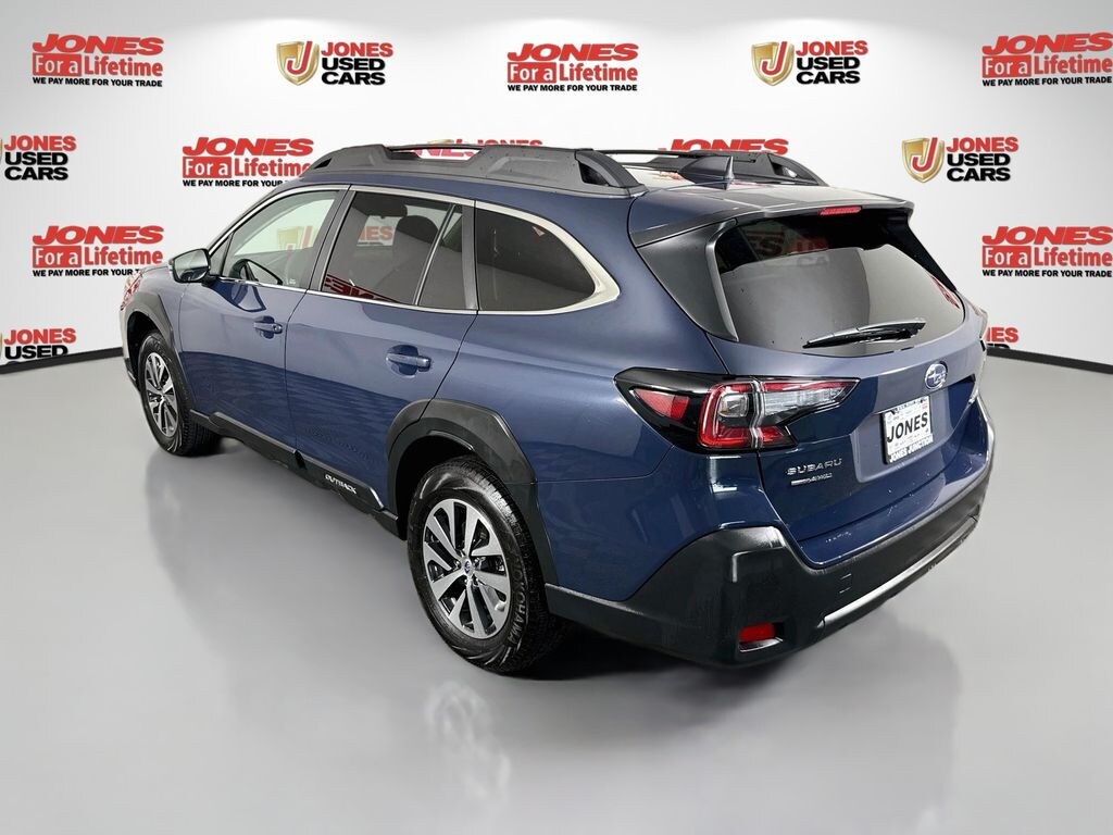 Used 2025 Subaru Outback Premium SUV