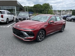 2025 Hyundai Sonata SEL Sedan