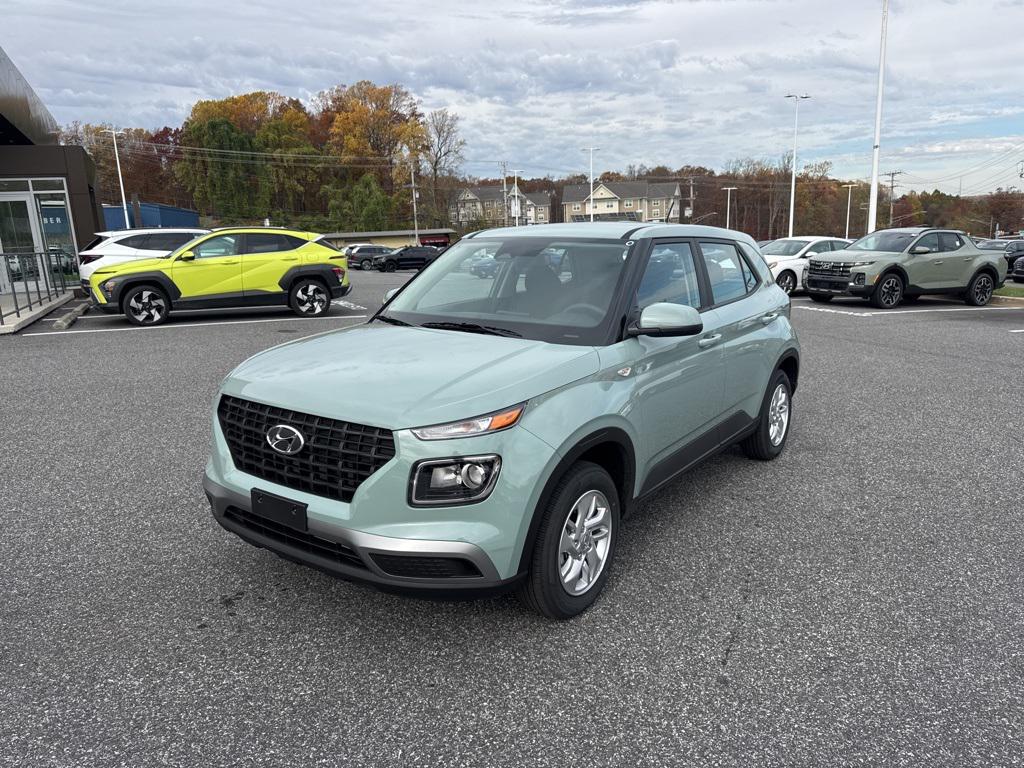 2026 Hyundai Venue SE