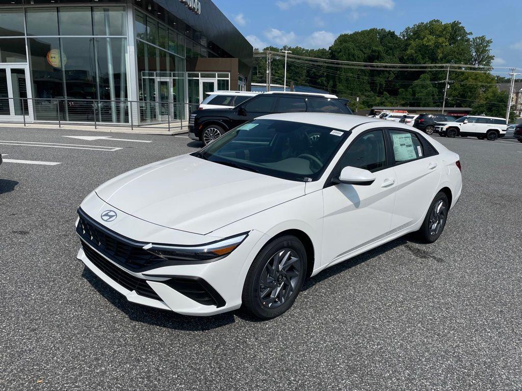 2026 Hyundai Elantra Hybrid