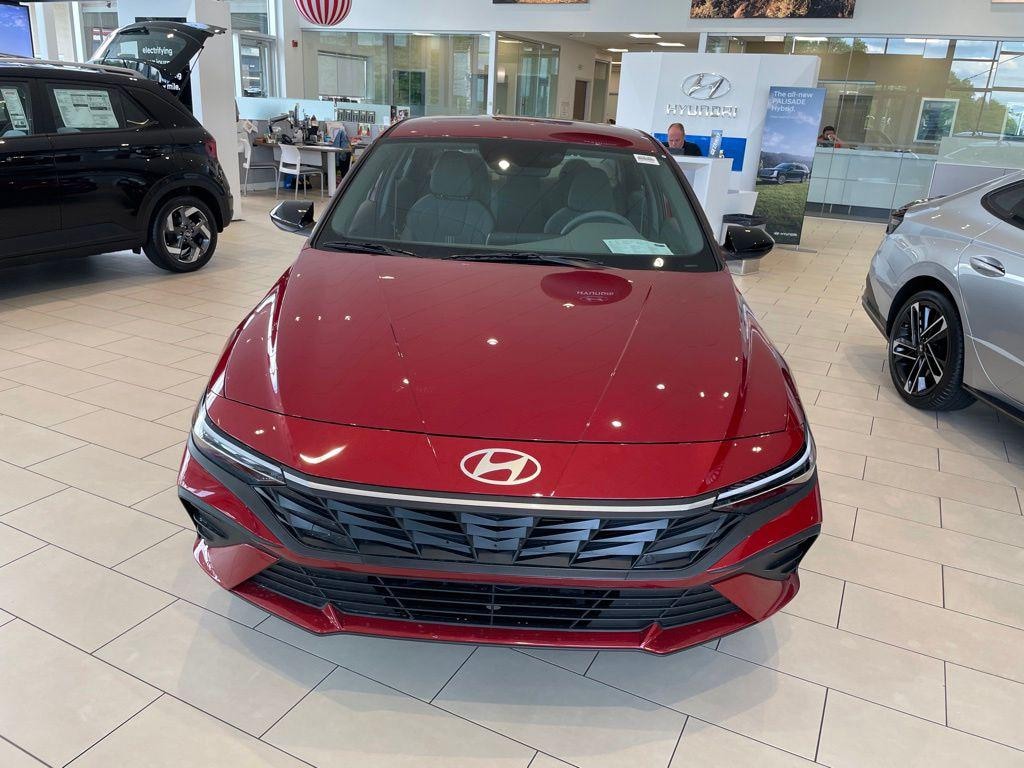 New 2026 Hyundai Elantra Hybrid SEL Sport Sedan