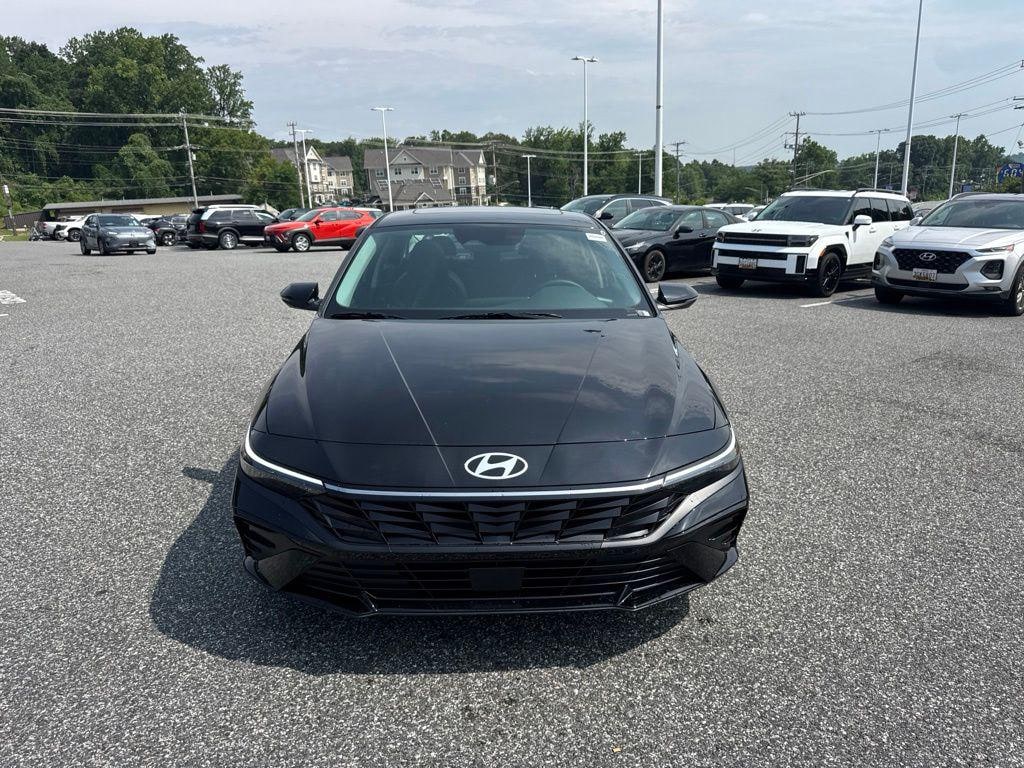 New 2026 Hyundai Elantra Limited Sedan
