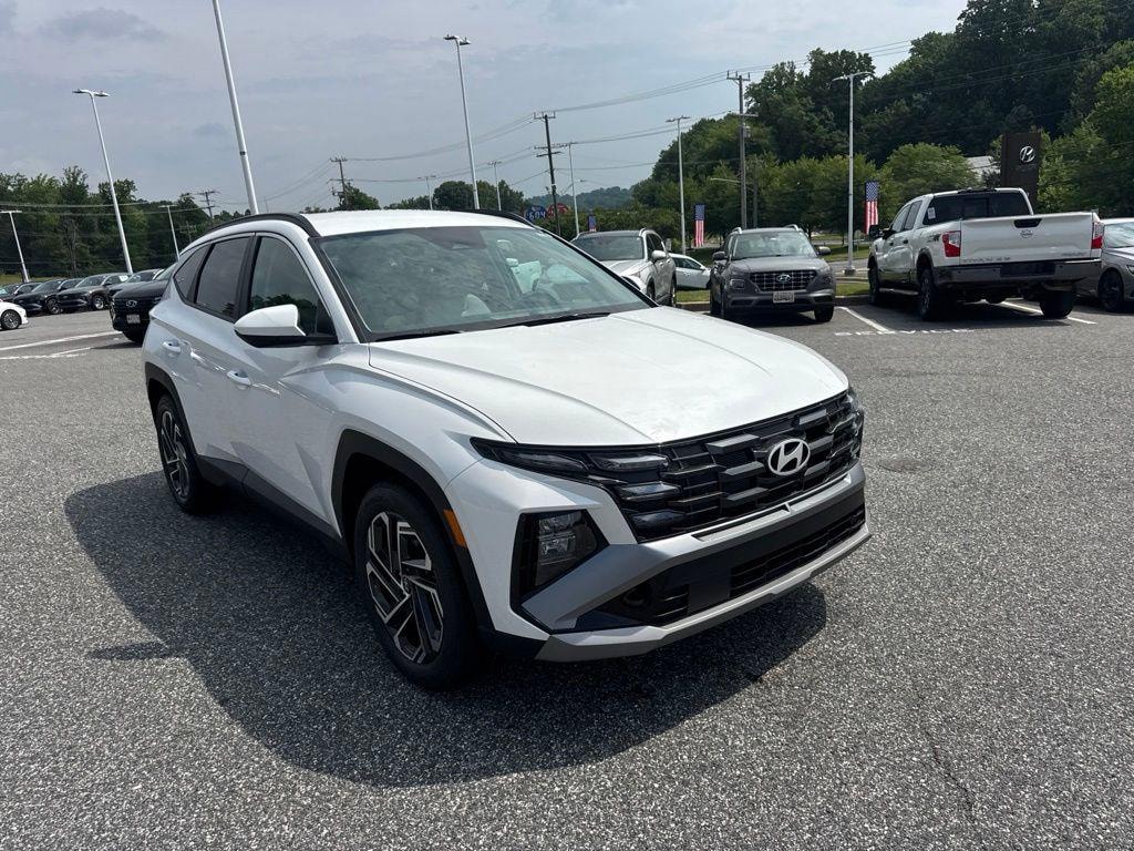 New 2026 Hyundai Tucson SEL Plus FWD SUV