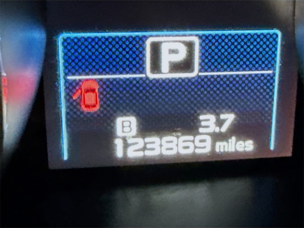 Used 2015 Subaru Outback 2.5i Limited w/Moonroof/KeylessAccess/Nav/EyeSight SUV