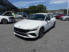 2025 Hyundai Elantra SEL Sport Sedan