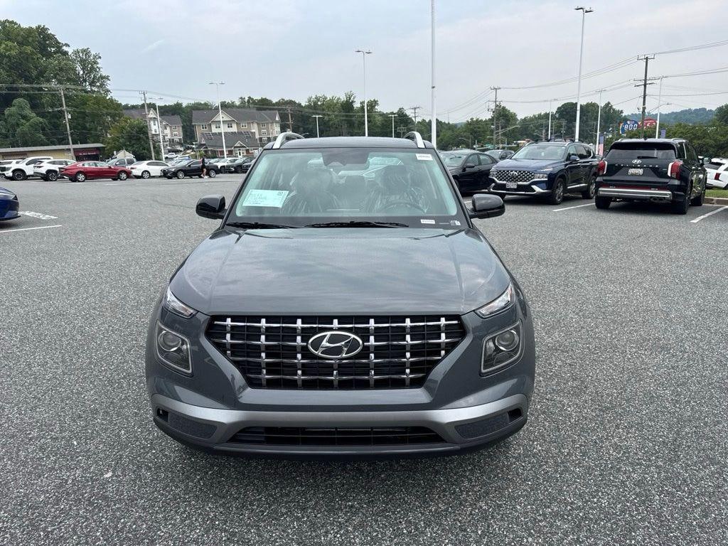 New 2026 Hyundai Venue SEL w/Two-Tone Roof SUV
