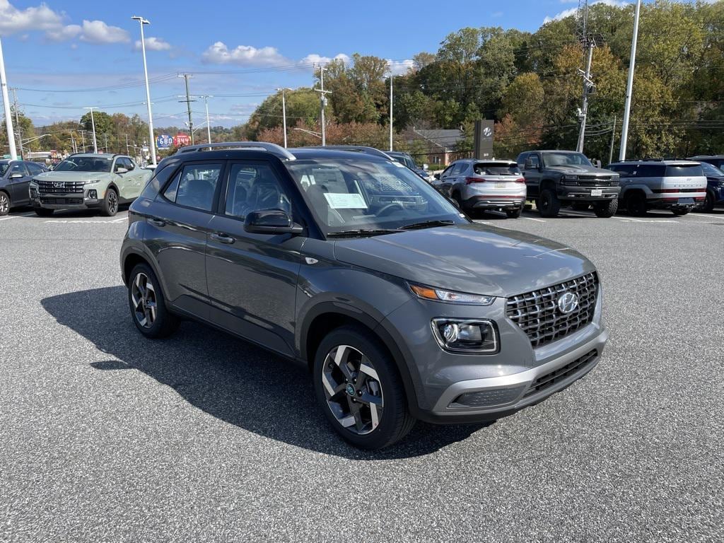 New 2026 Hyundai Venue SEL SUV