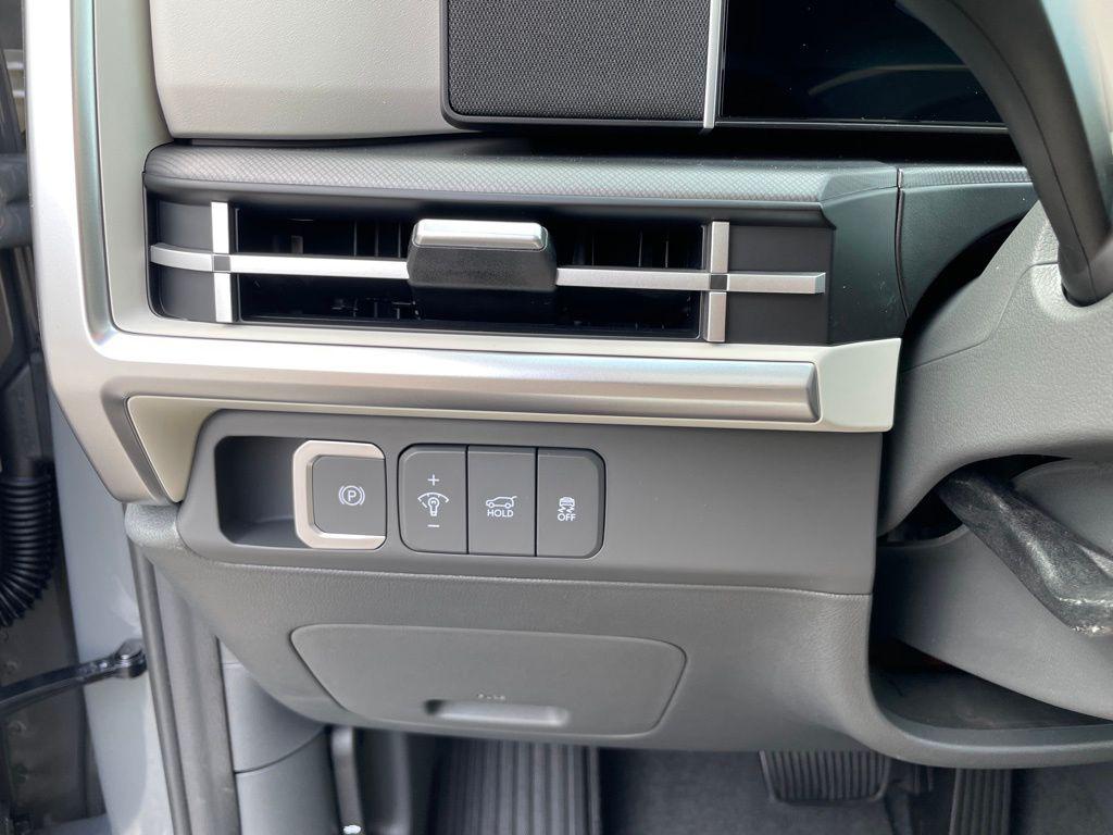 2026 Hyundai Santa Fe SE - Photo 11