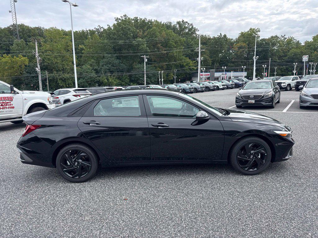 New 2026 Hyundai Elantra SEL Sport Plus Sedan