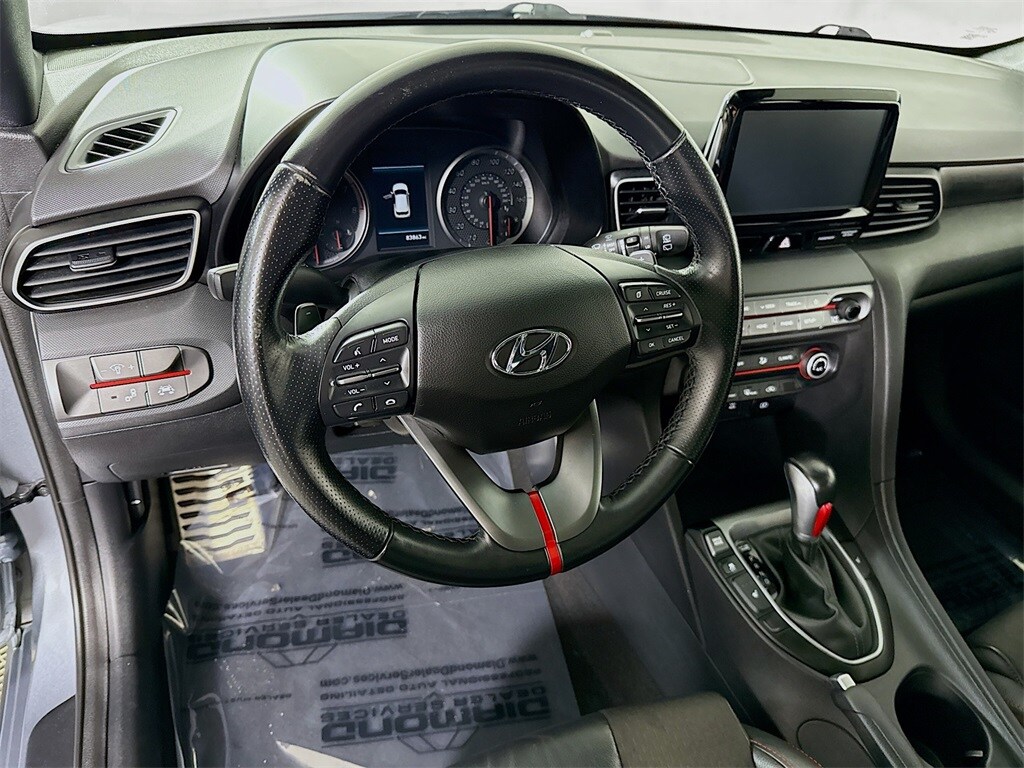2019 Hyundai Veloster Turbo photo 3