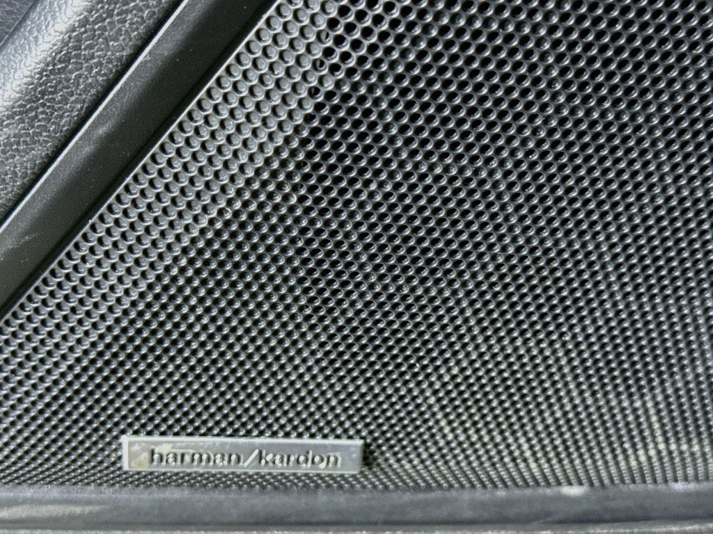 2020 Subaru Legacy 12