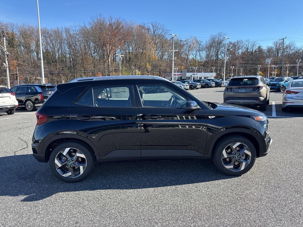 New 2026 Hyundai Venue SEL SUV