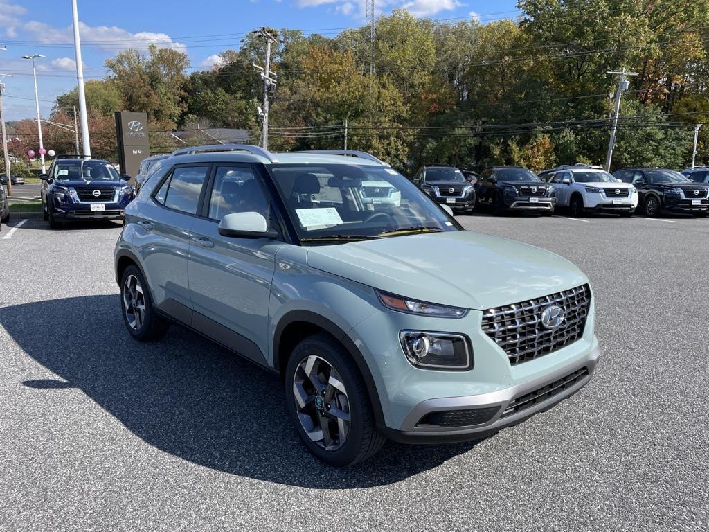 New 2026 Hyundai Venue SEL SUV