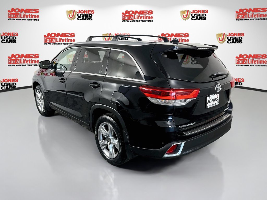 Used 2017 Toyota Highlander Limited V6 SUV