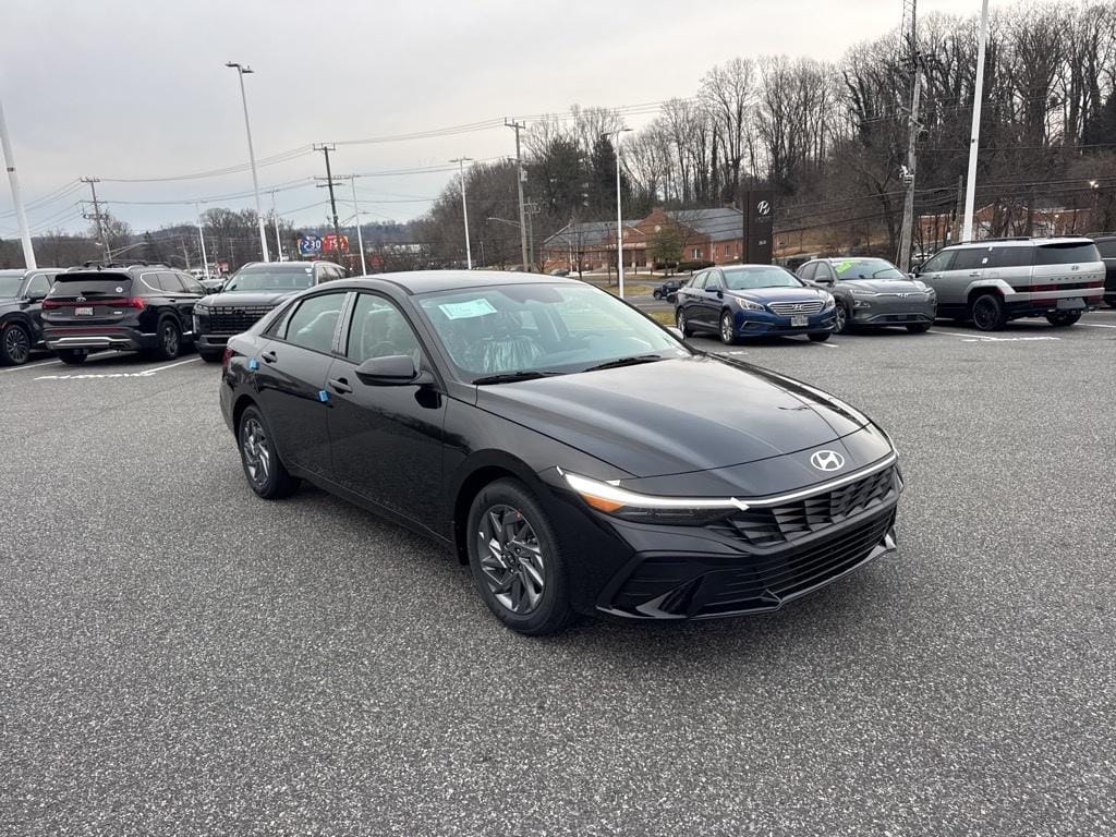 New 2026 Hyundai Elantra Hybrid Blue Sedan