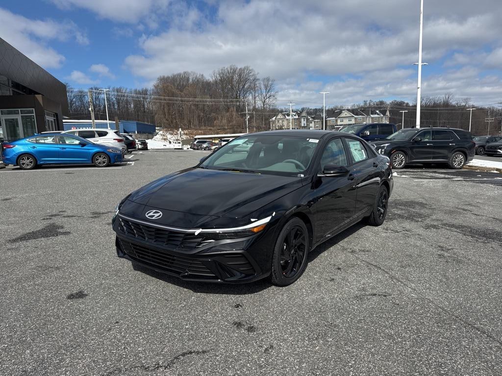 New 2026 Hyundai Elantra SEL Sport Sedan