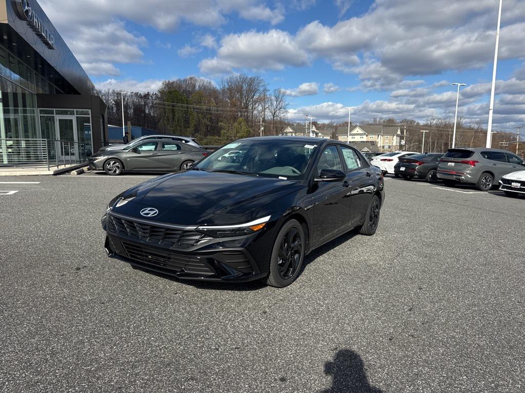 2026 Hyundai Elantra SEL's photo
