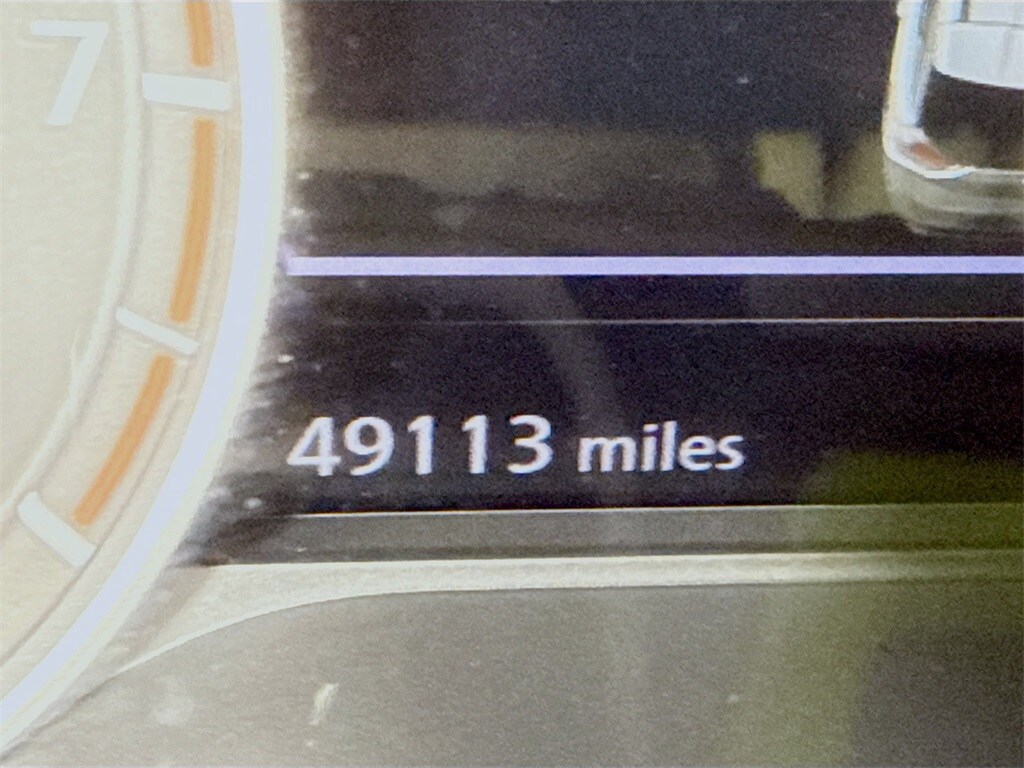 2023 Nissan Rogue SL photo 3