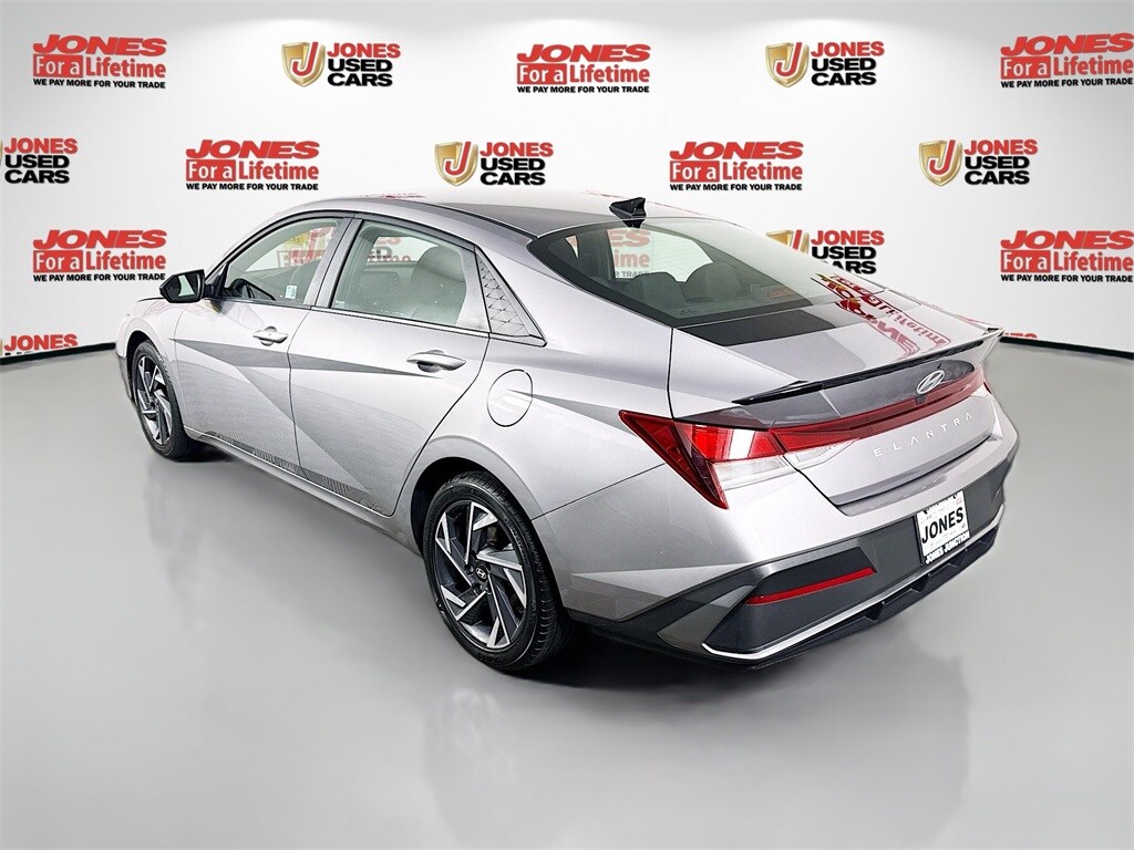 Certified 2025 Hyundai Elantra SEL Sport Sedan