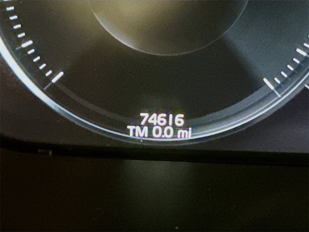 Used 2017 Volvo S90 T6 AWD Momentum Sedan