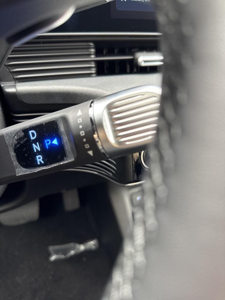 2025 Hyundai IONIQ 5 SEL - Photo 12